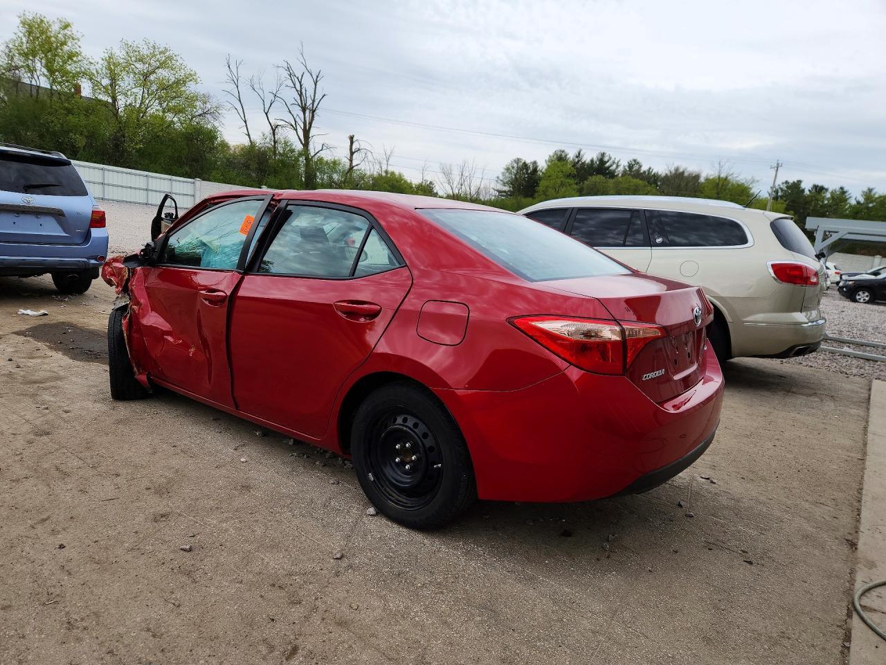 2017 Toyota Corolla Le - Фото 2
