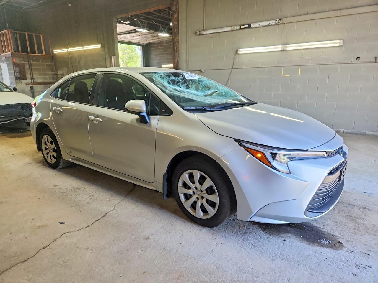 2023 Toyota Corolla Hybrid Le - Фото 4