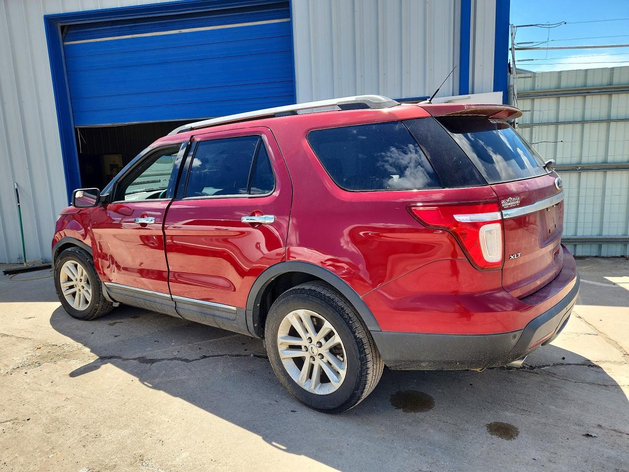 2013 Ford Explorer Xlt - Image 2