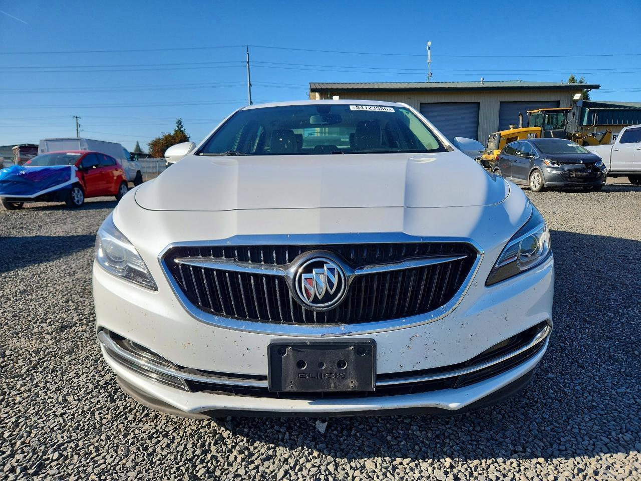 2017 Buick Lacrosse Essence - Image 5