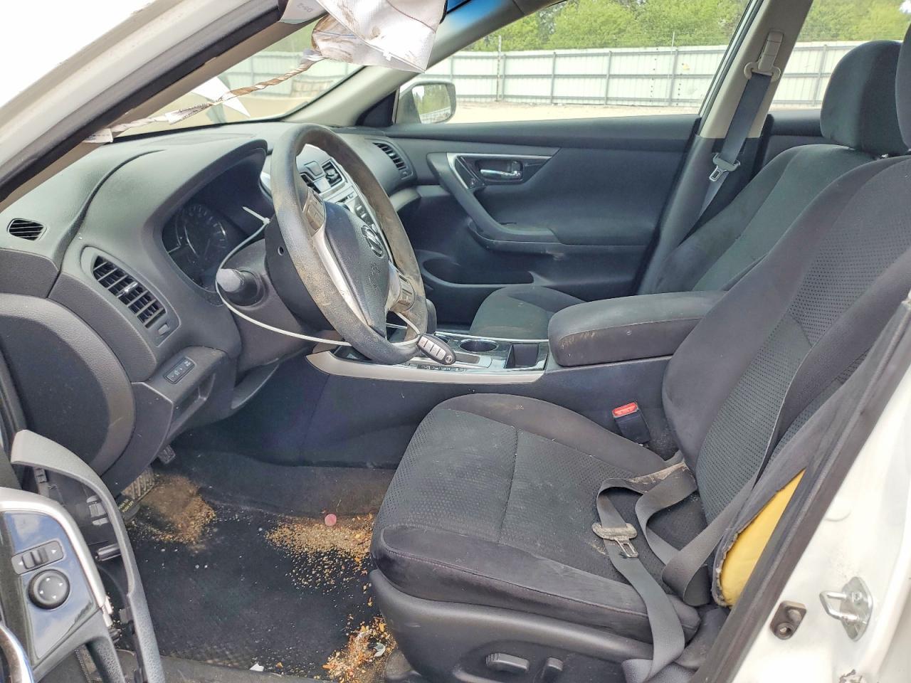 2014 Nissan Altima 2.5 S - Image 7