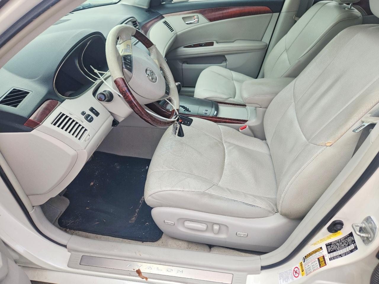 2011 Toyota Avalon Limited - Фото 7