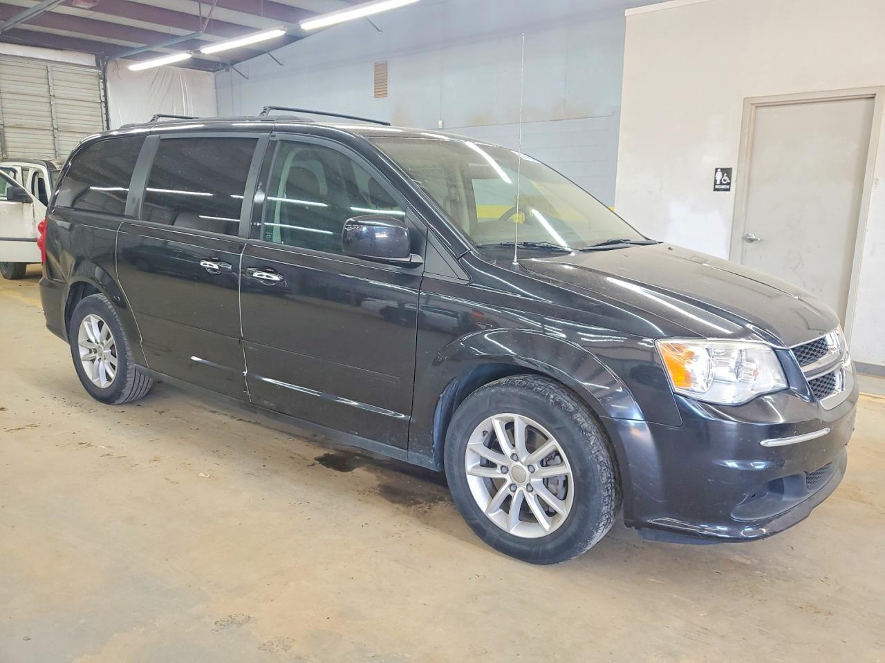 2015 Dodge Grand Caravan Sxt - Image 4