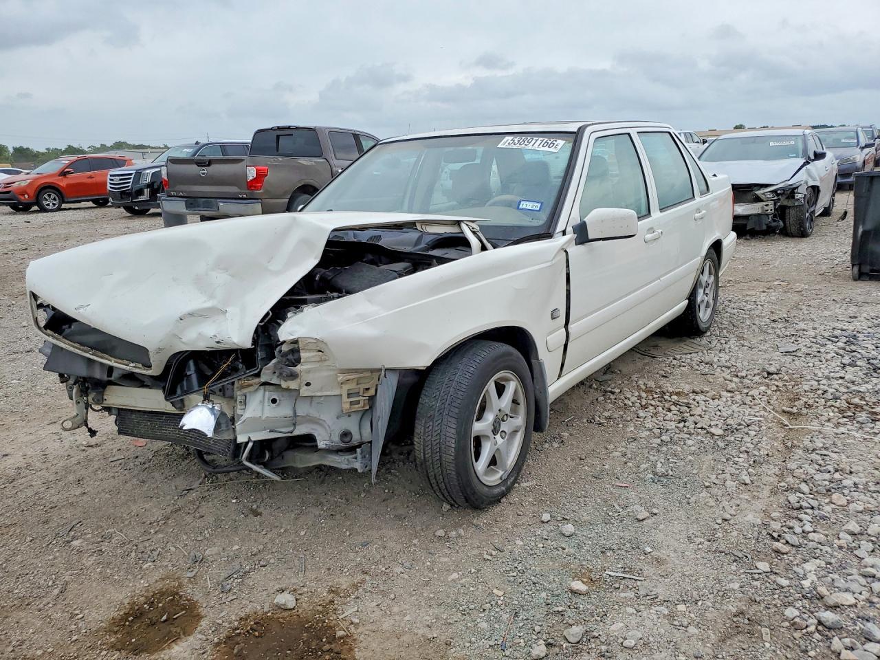 2000 Volvo S70 Base