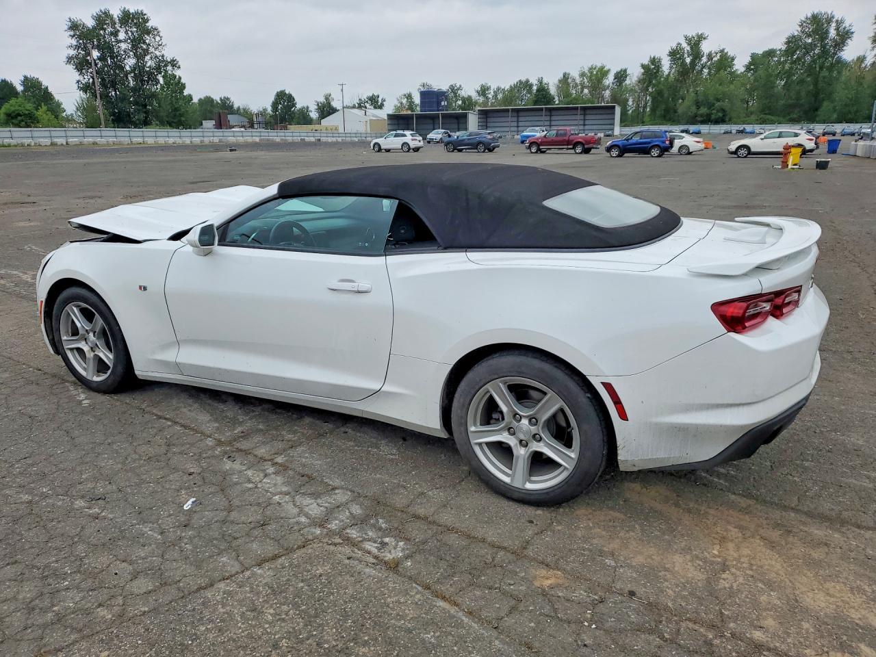 2020 Chevrolet Camaro Ls - Фото 2