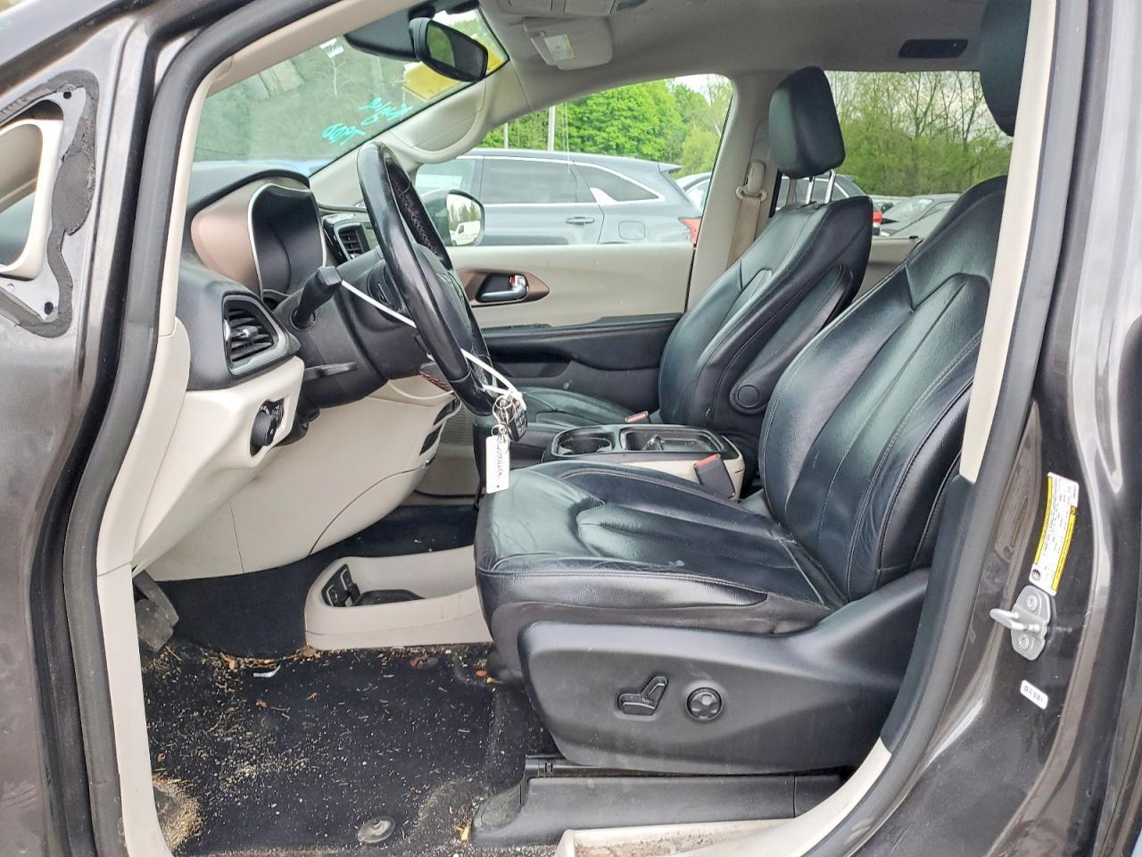 2019 Chrysler Pacifica Touring L - Фото 7
