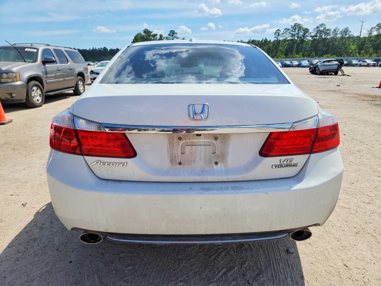 2015 Honda Accord Touring - Фото 6