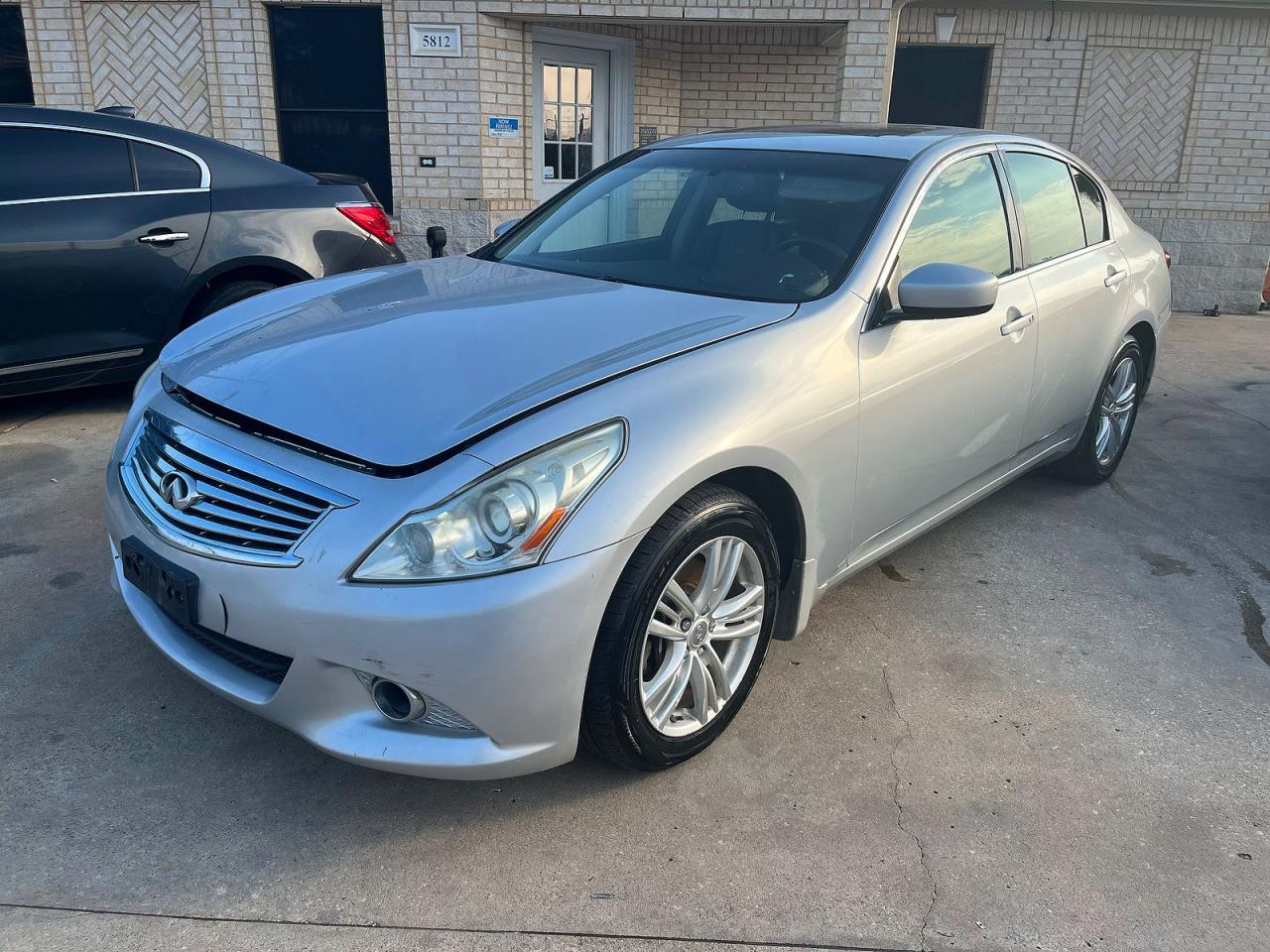 2012 Infiniti G25 Sedan X - Фото 2