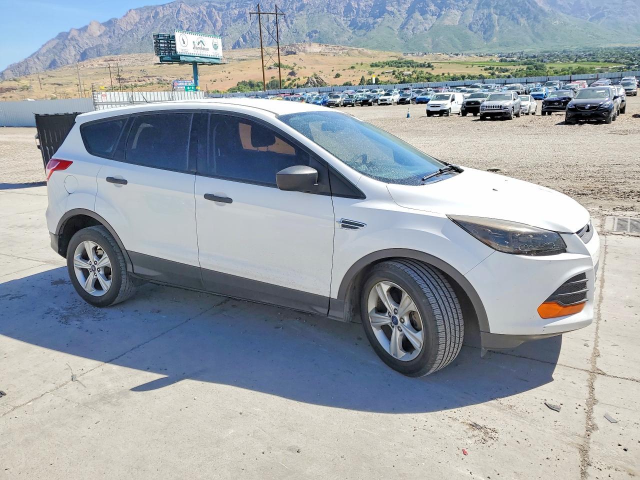 2013 Ford Escape S - Image 4