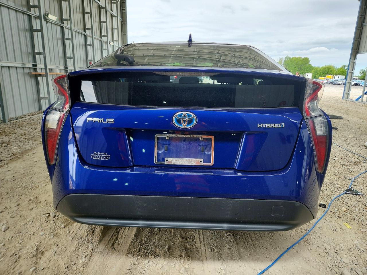 2016 Toyota Prius Two - Image 6