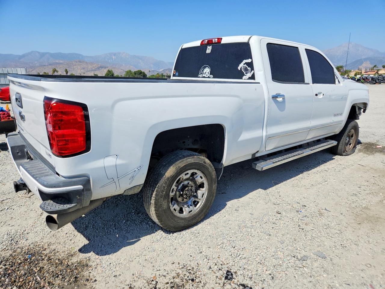 2018 Chevrolet Silverado K2500 Heavy Duty Lt - Фото 3
