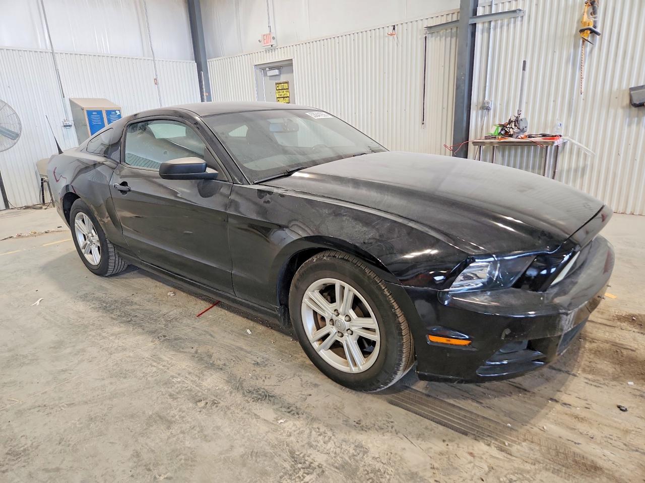 2014 Ford Mustang - Фото 4