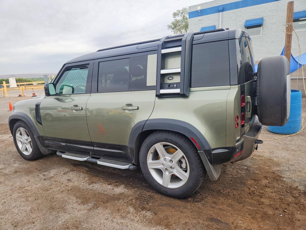2023 Land Rover Defender 110 X-Dynamic Se - Фото 2