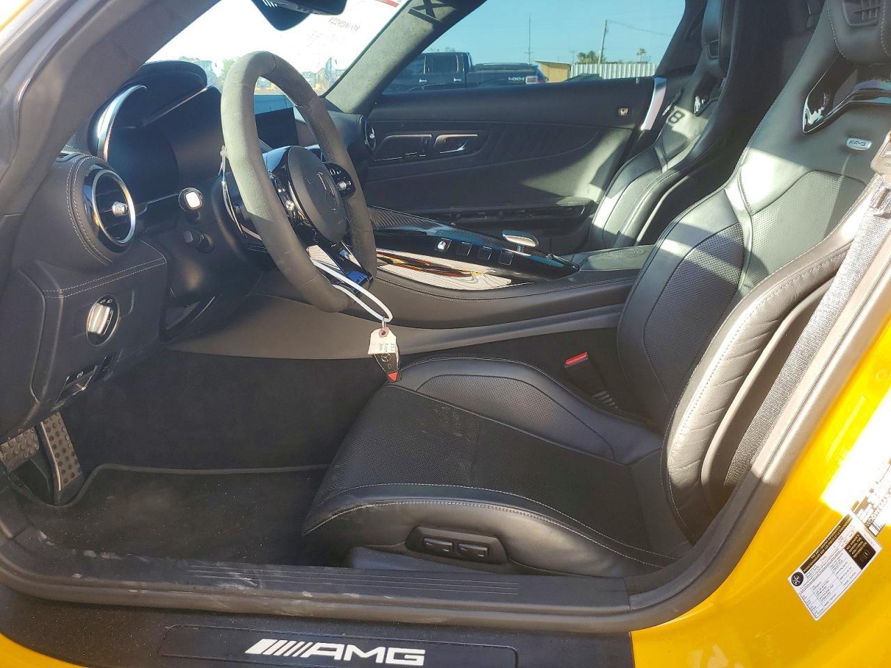 2020 Mercedes-Benz Amg Gt C - Image 7