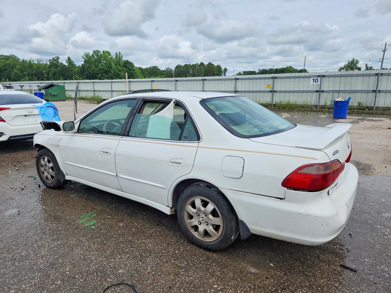 2000 Honda Accord Ex - Image 2