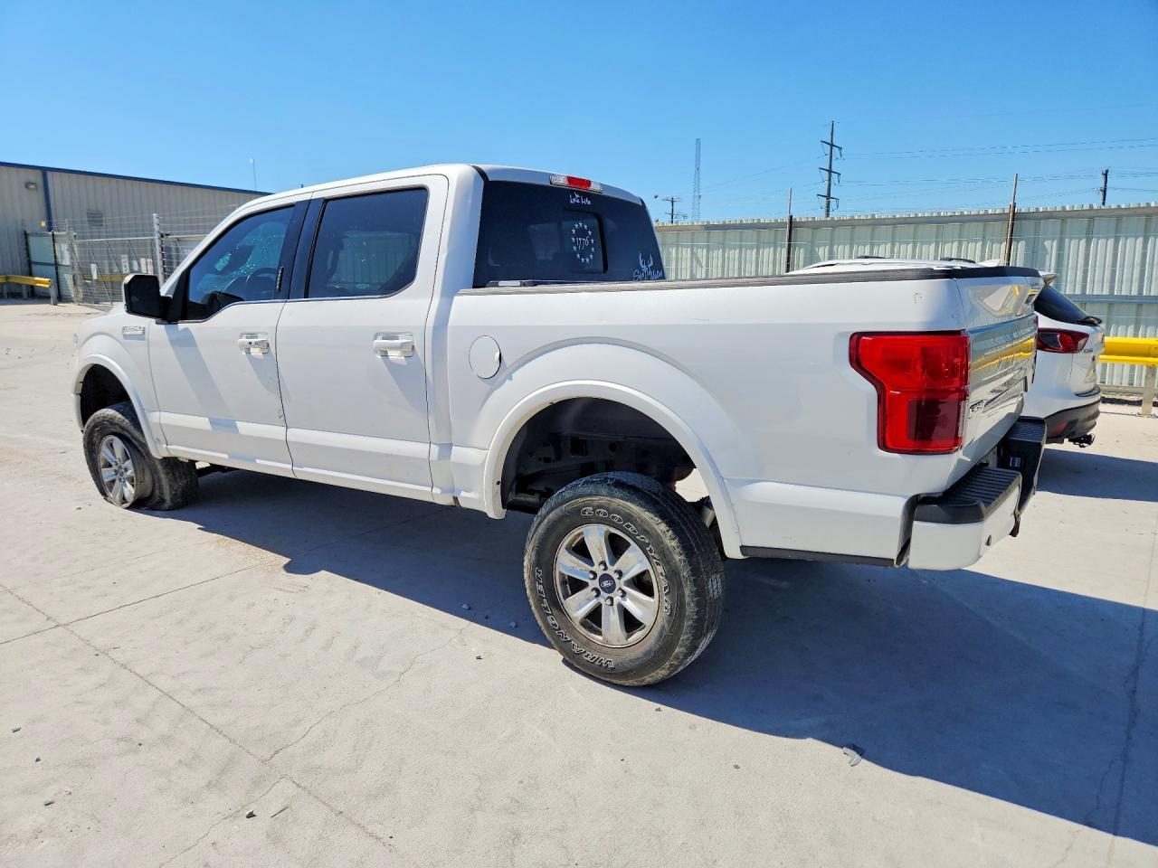 2019 Ford F150 Supercrew - Фото 2