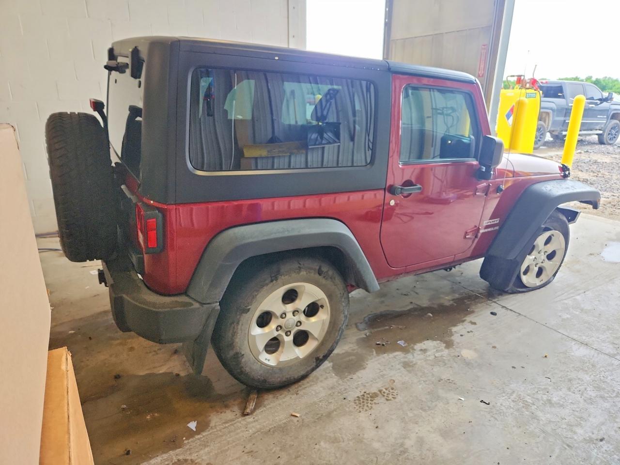 2013 Jeep Wrangler Sport - Фото 3