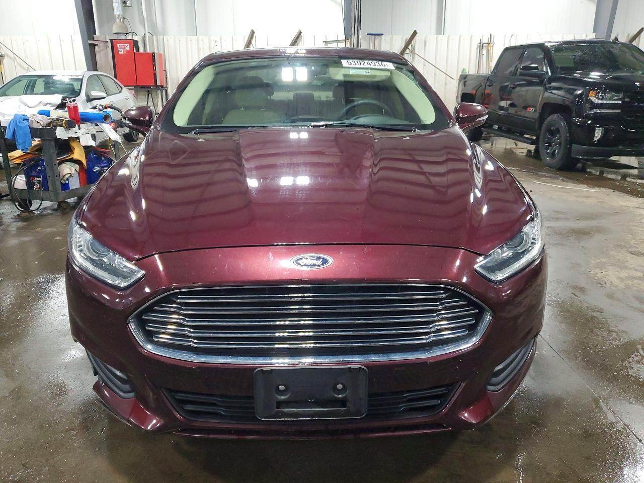 2013 Ford Fusion Se - Фото 5