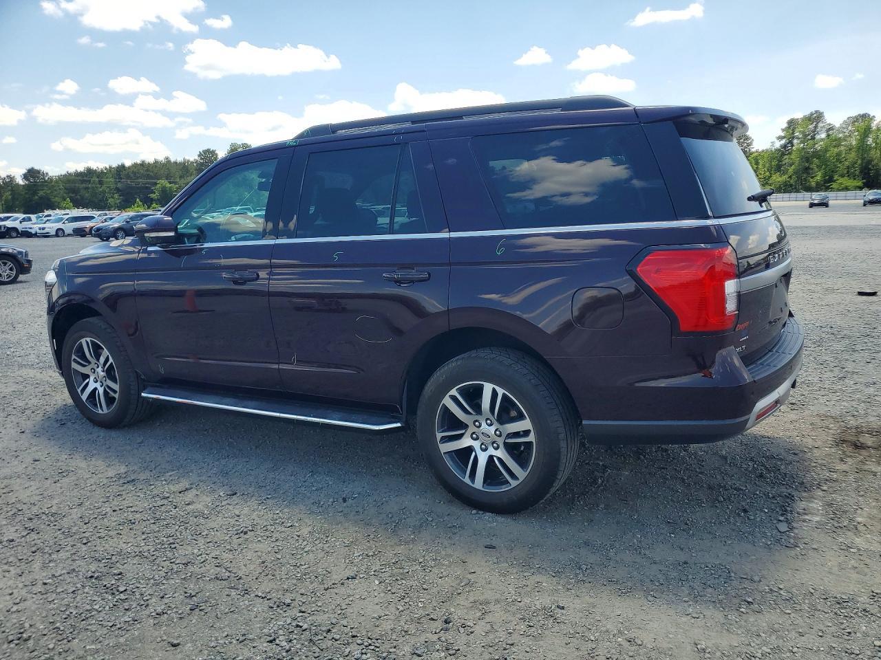2023 Ford Expedition Xlt - Image 2