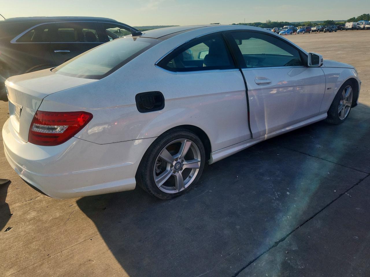 2012 Mercedes-Benz C 250 - Фото 3