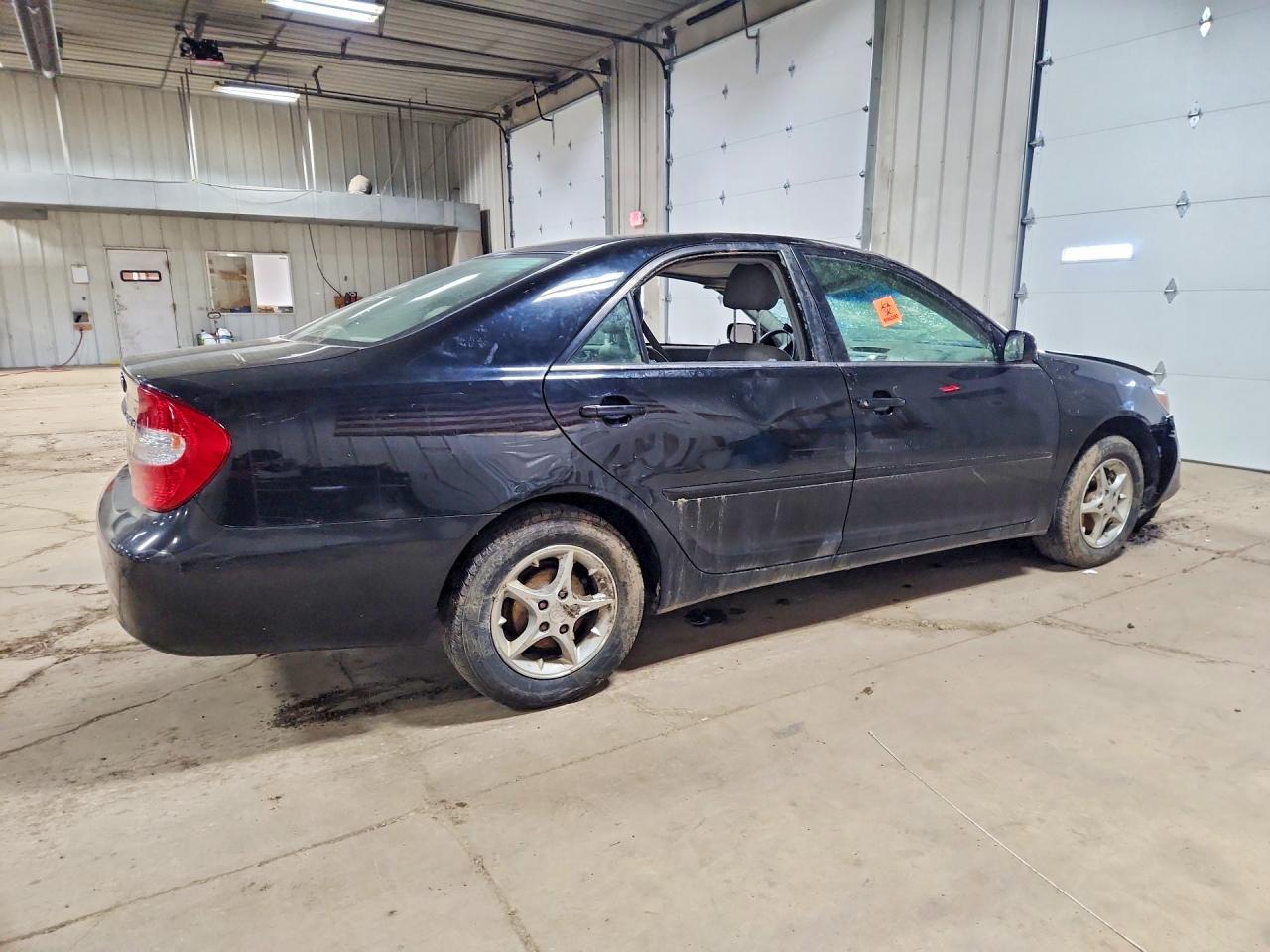 2003 Toyota Camry Le - Фото 3