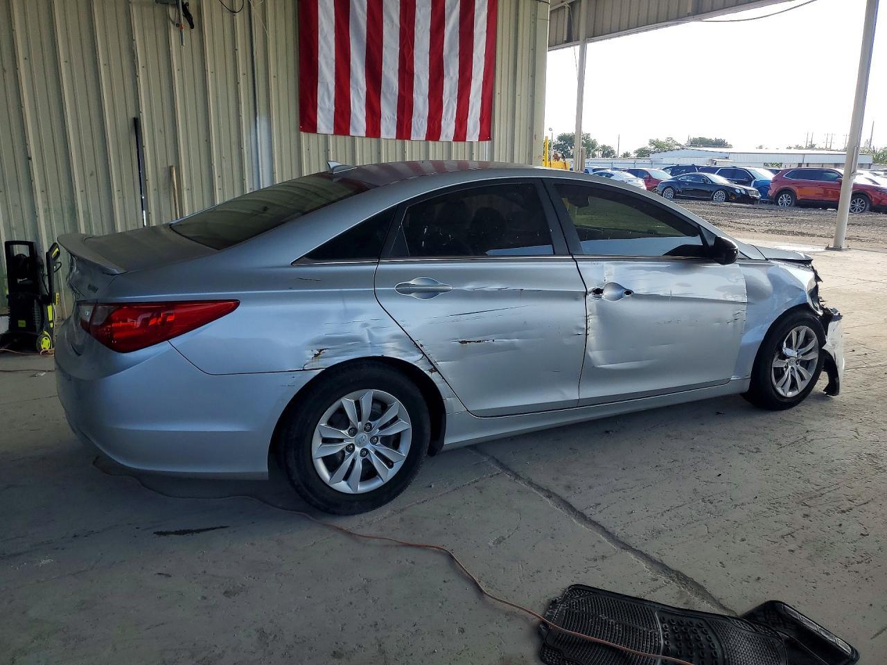 2012 Hyundai Sonata Gls - Фото 3