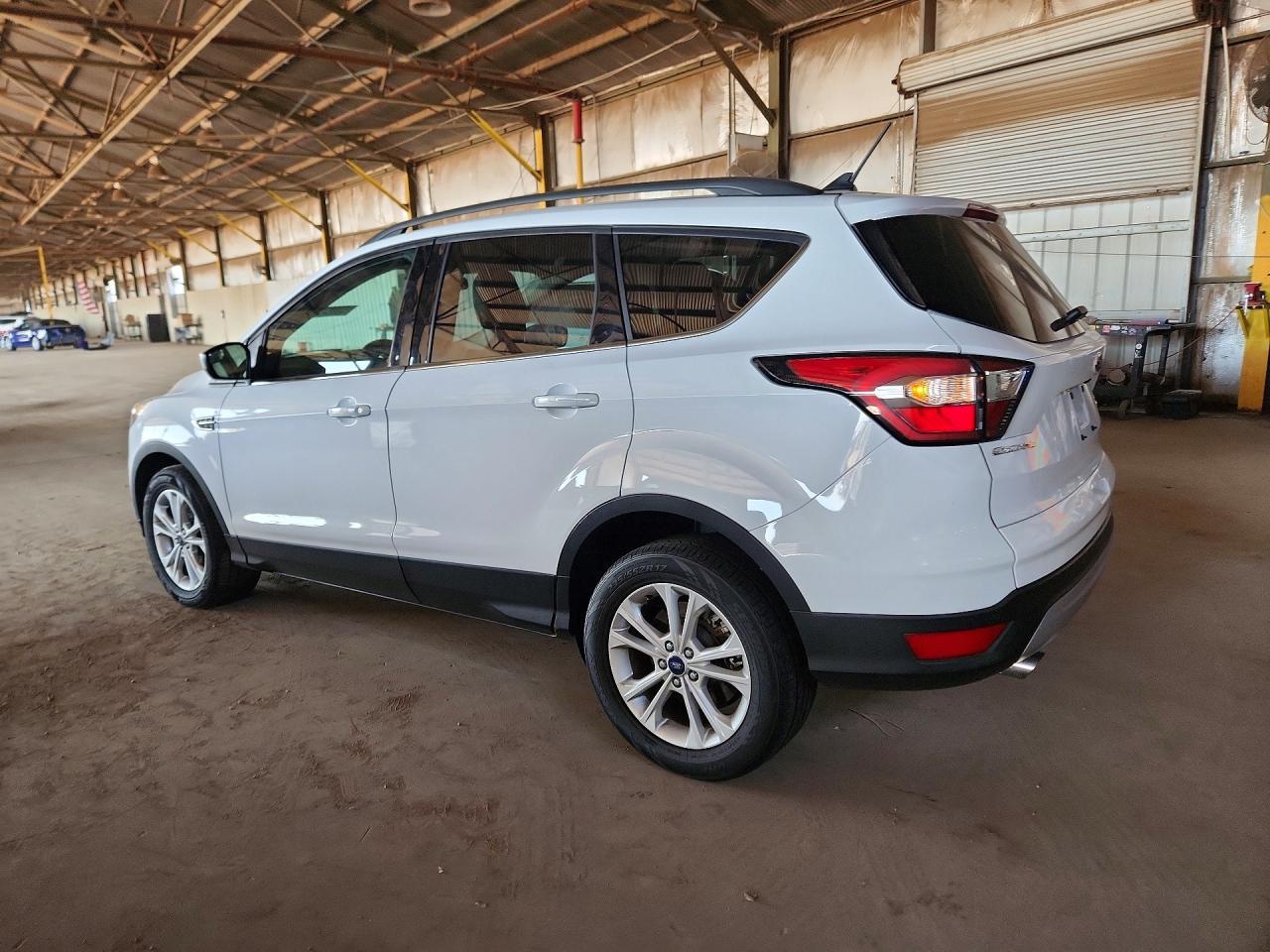 2018 Ford Escape Sel - Фото 2