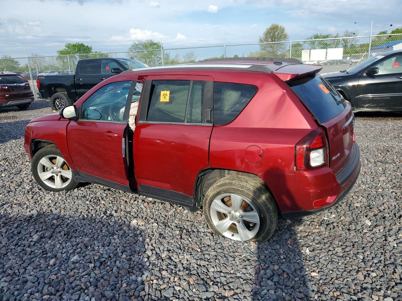 2016 Jeep Compass Sport - Фото 2