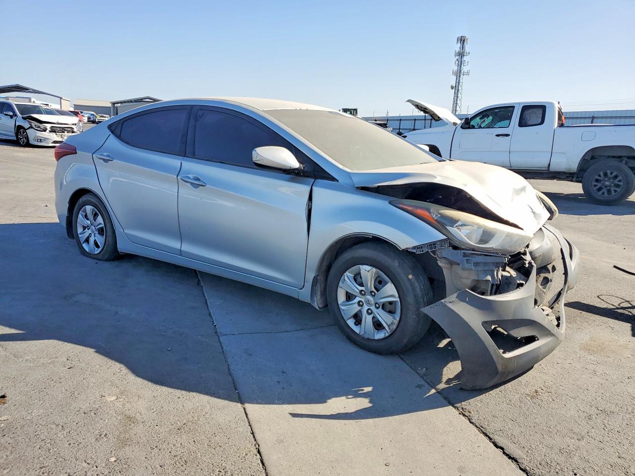 2016 Hyundai Elantra Se - Фото 4