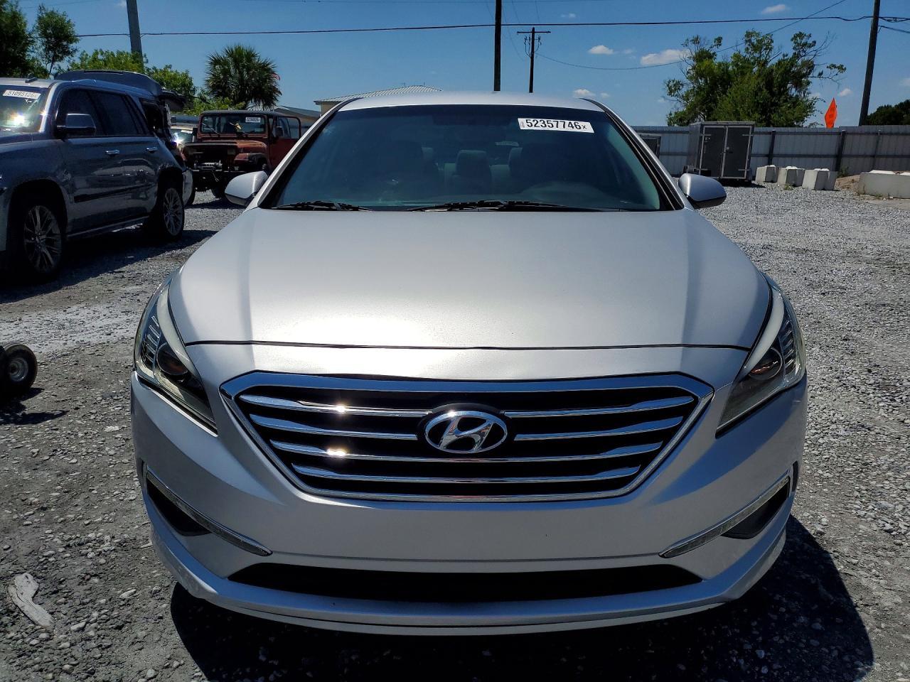 2017 Hyundai Sonata Se - Фото 5
