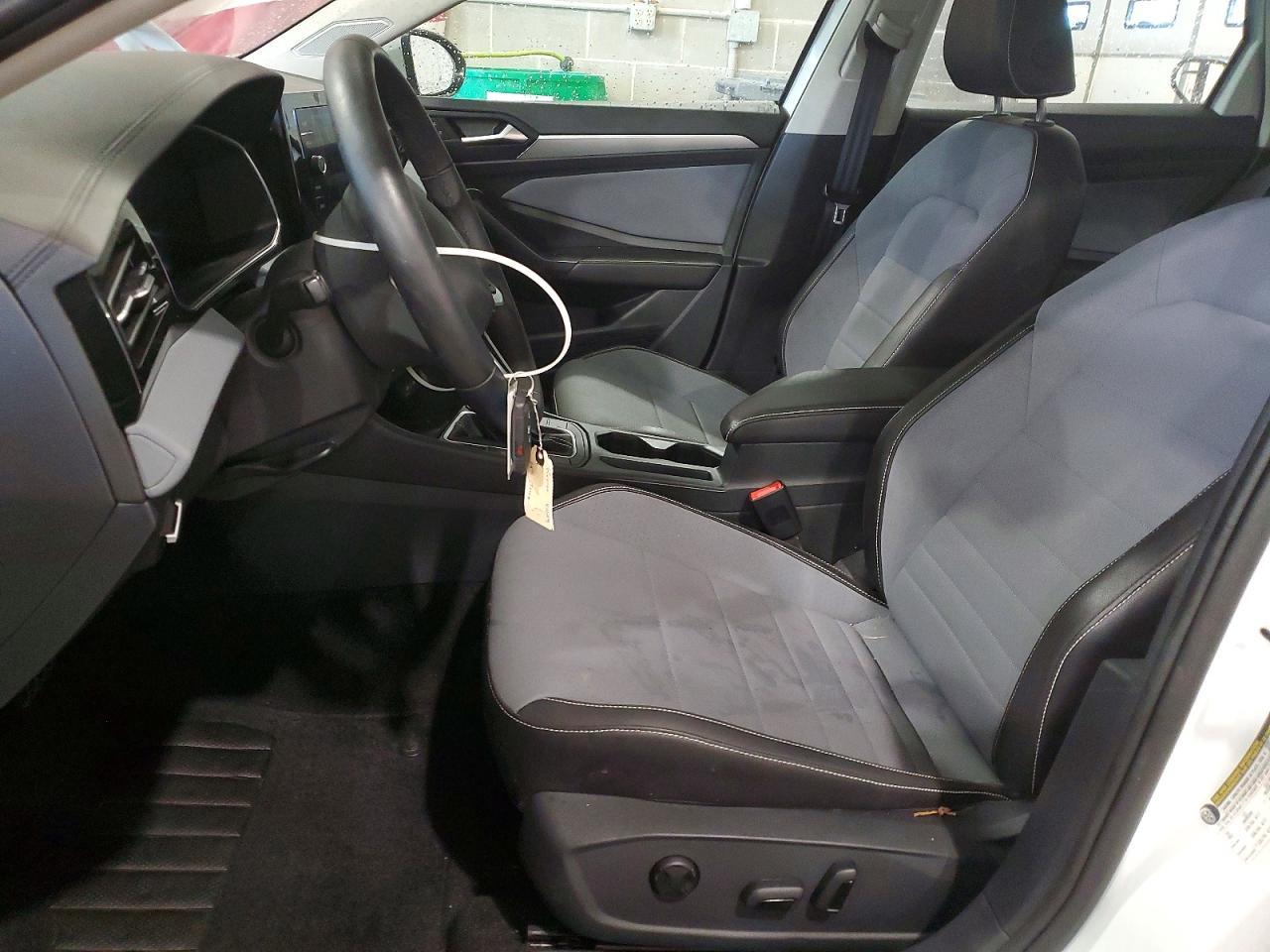 2025 Volkswagen Jetta Se - Фото 7