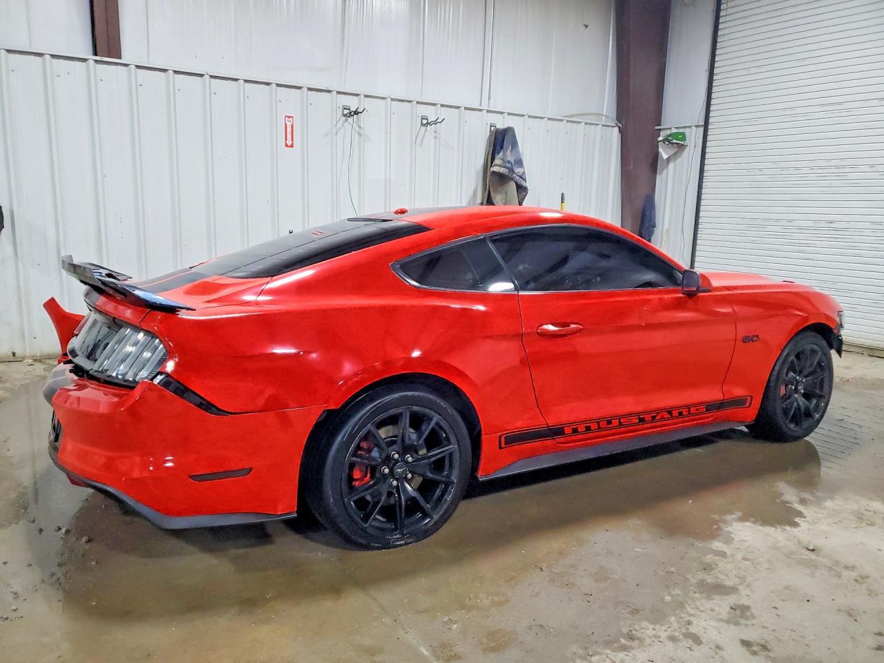 2015 Ford Mustang Gt - Фото 3