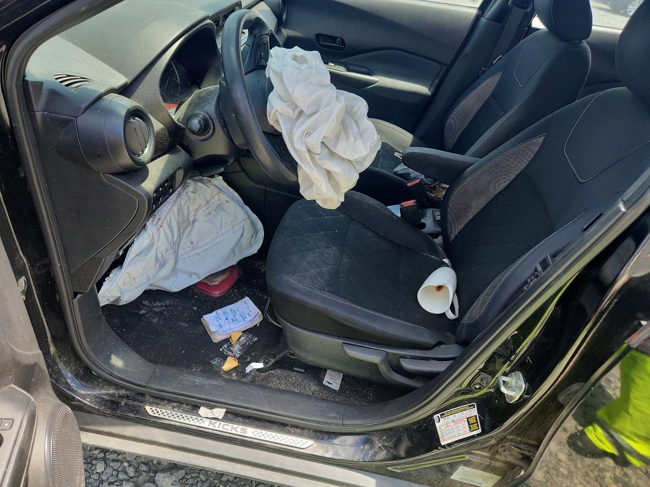 2020 Nissan Kicks S - Фото 7