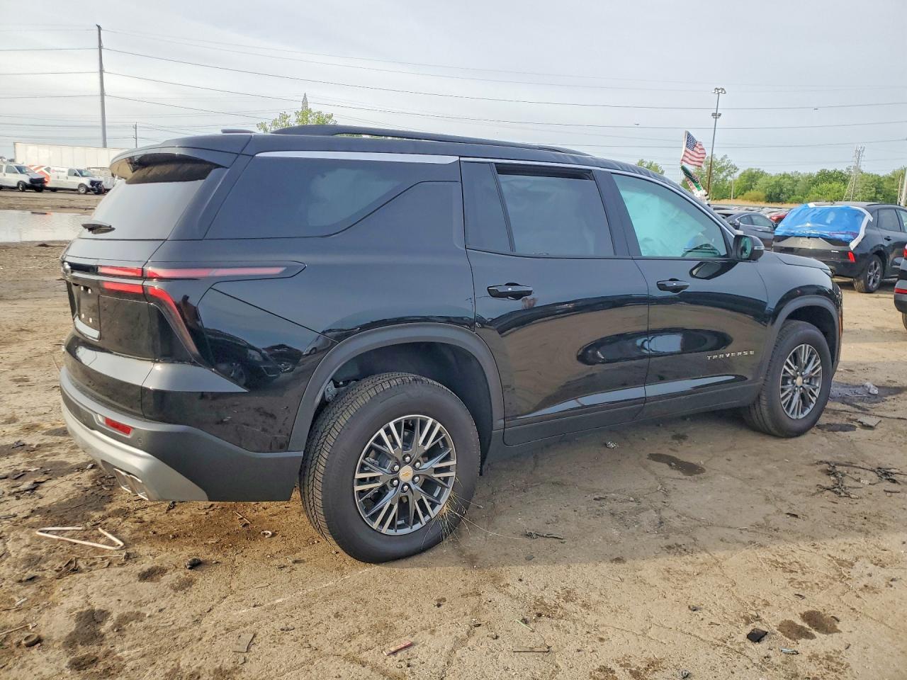 2026 Chevrolet Traverse Lt - Image 3