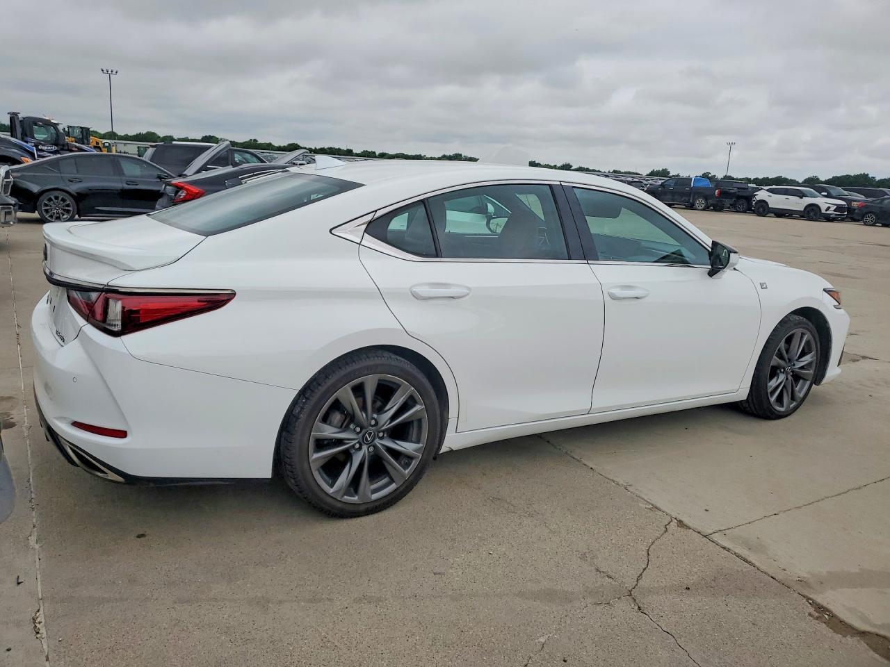 2021 Lexus Es 350 F Sport - Фото 3