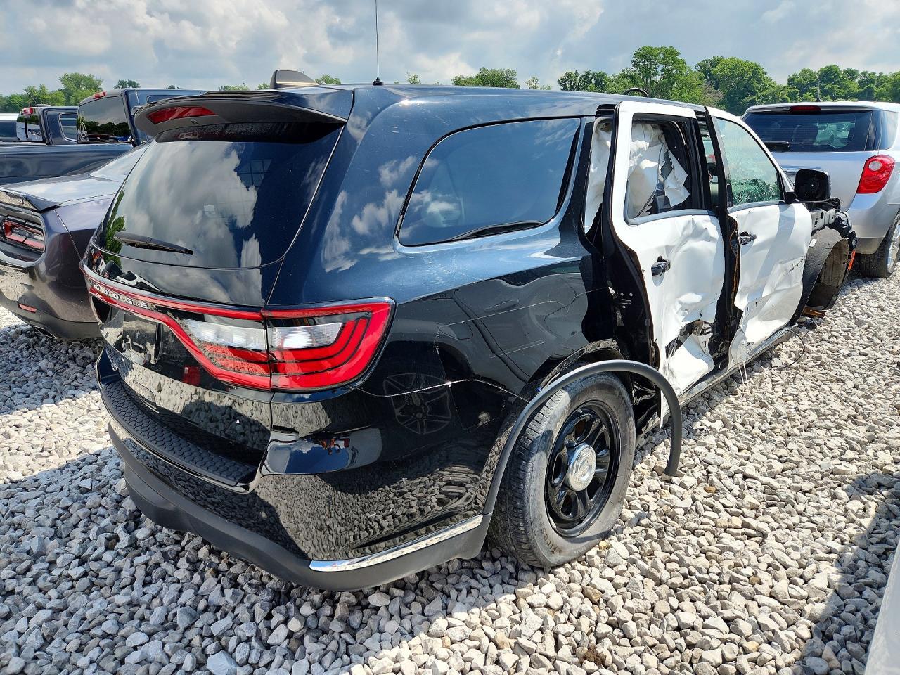 2023 Dodge Durango Pursuit - Фото 3