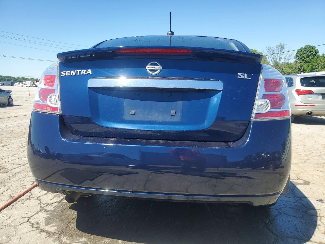 2011 Nissan Sentra 2.0 - Фото 6