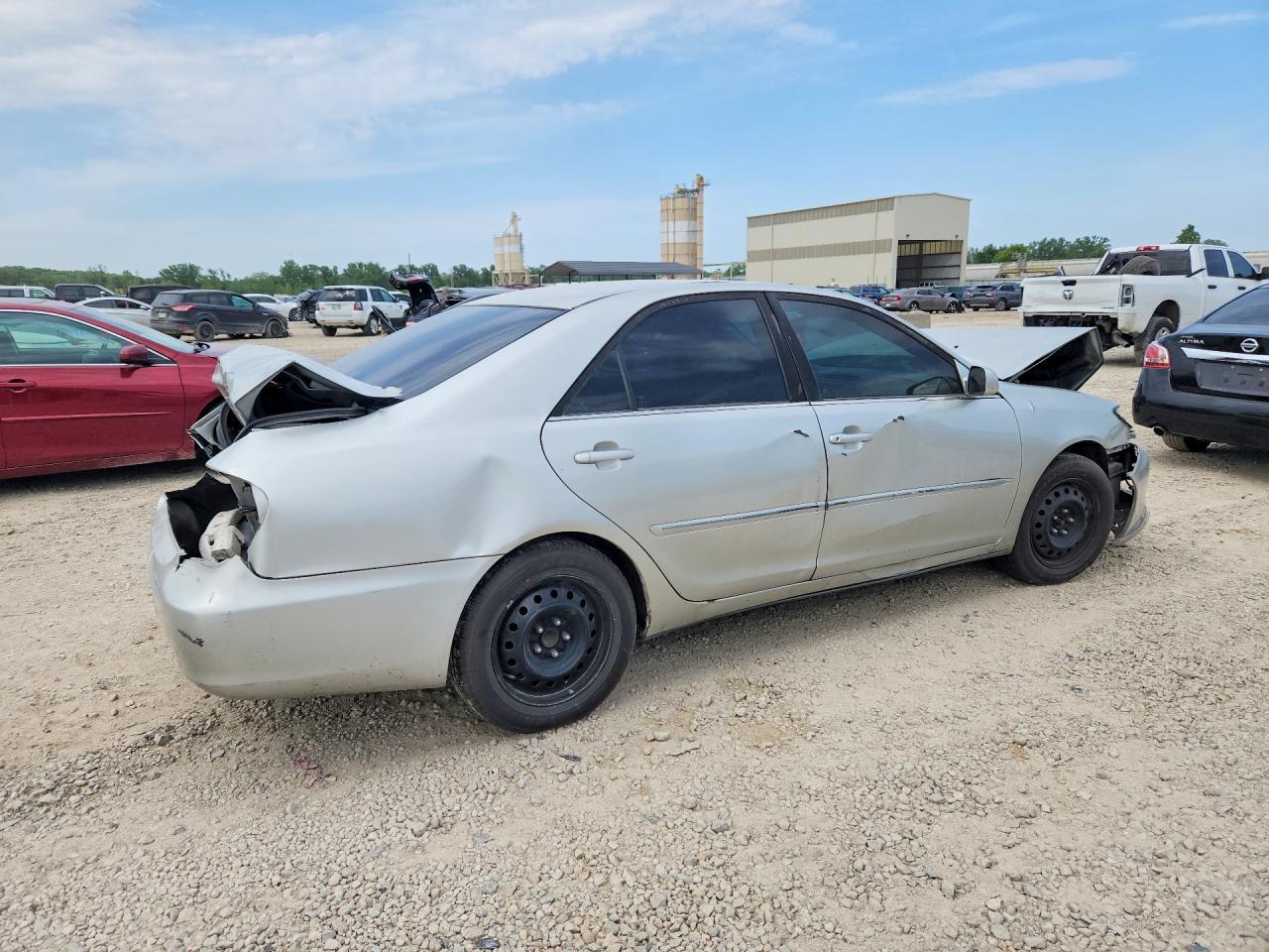 2003 Toyota Camry Xle - Фото 3