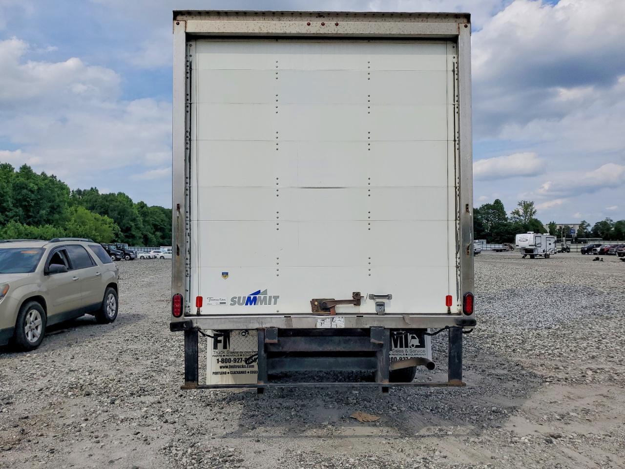 2022 Chevrolet Express Delivery Truck - Image 6