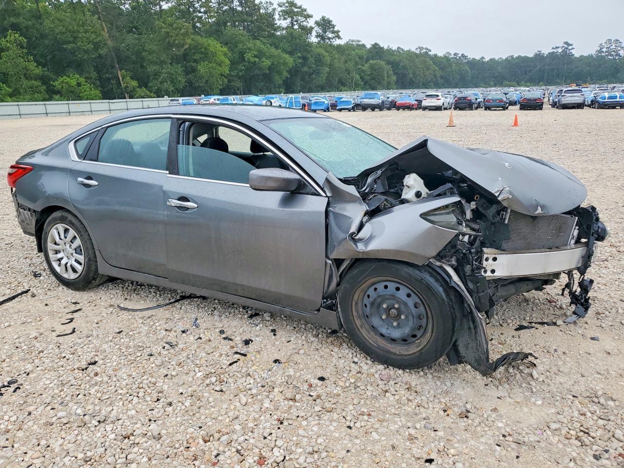 2016 Nissan Altima 2.5 S - Image 4