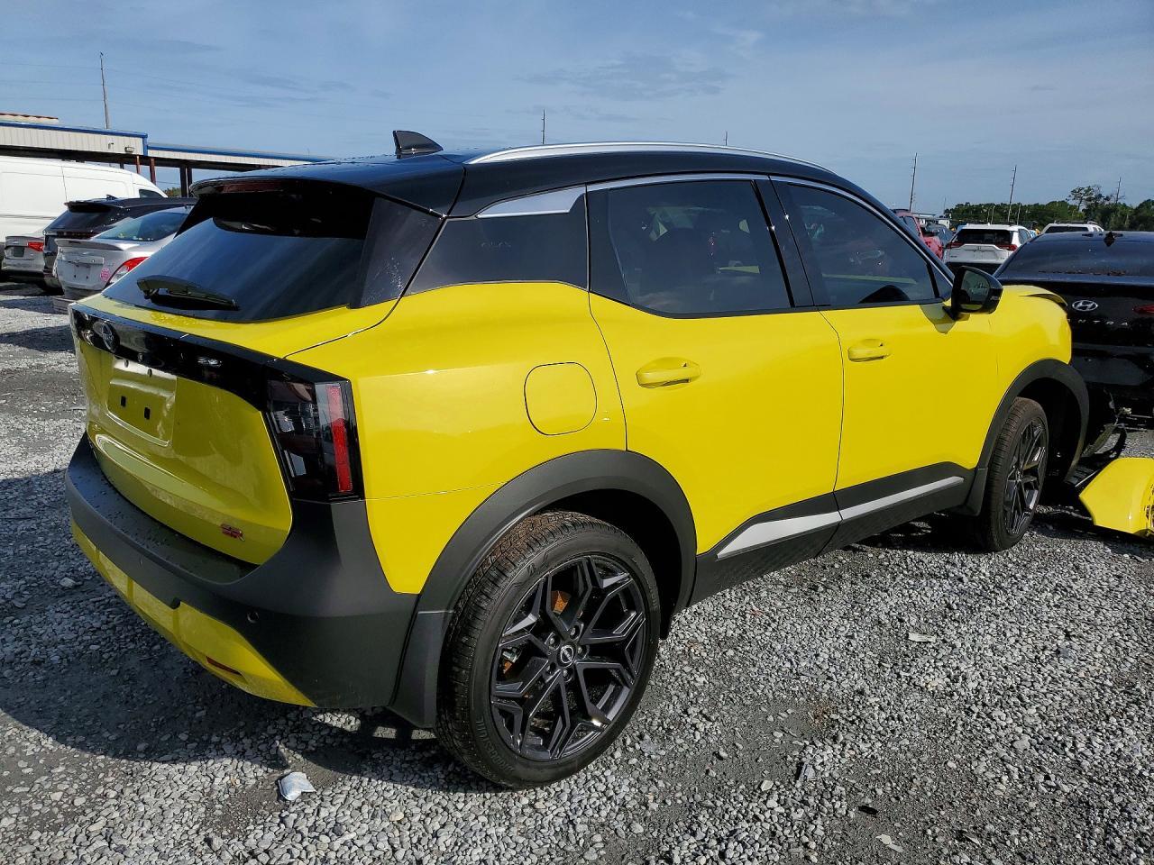 2026 Nissan Kicks Sr - Фото 3