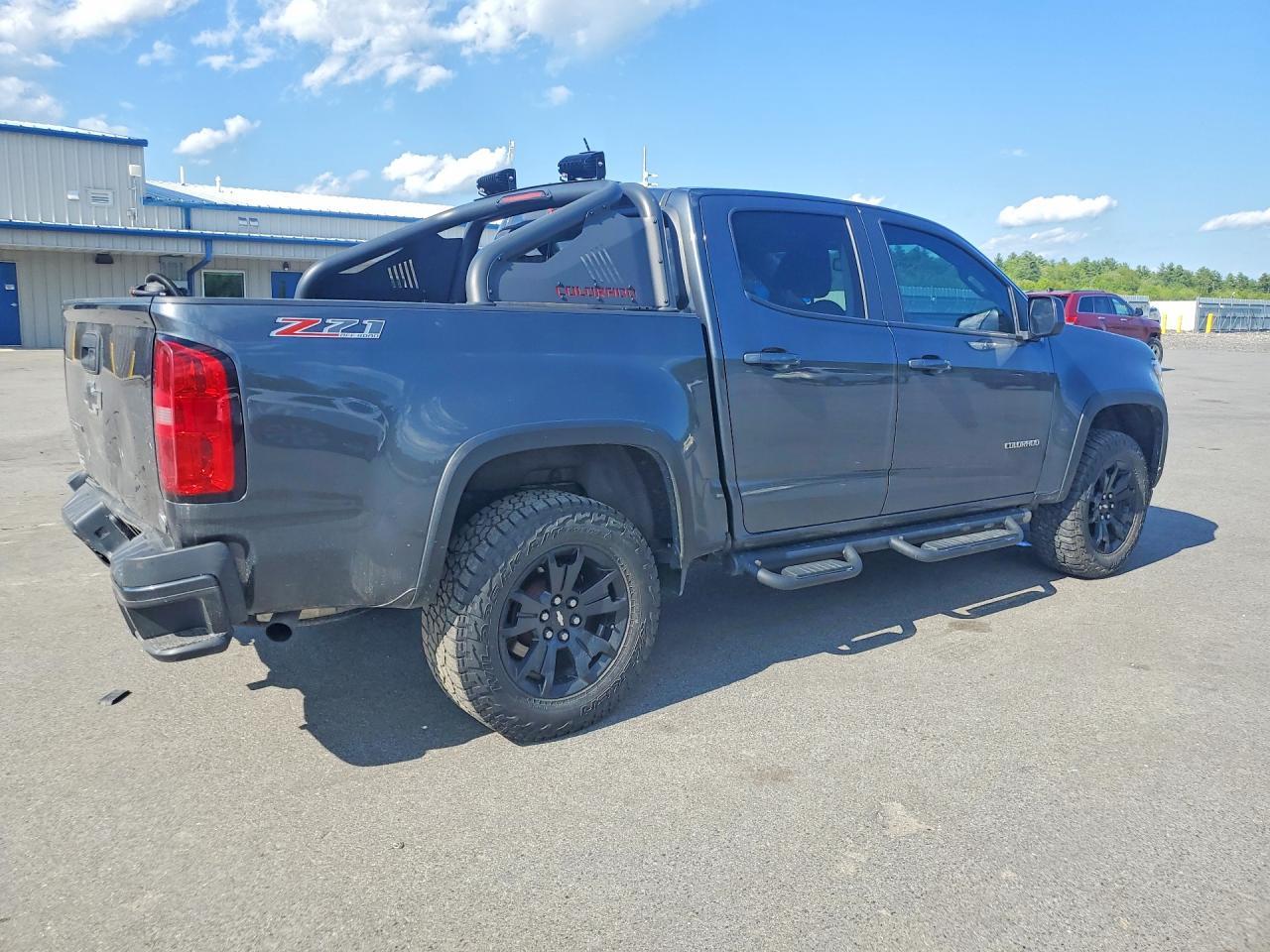 2016 Chevrolet Colorado Z71 - Фото 3