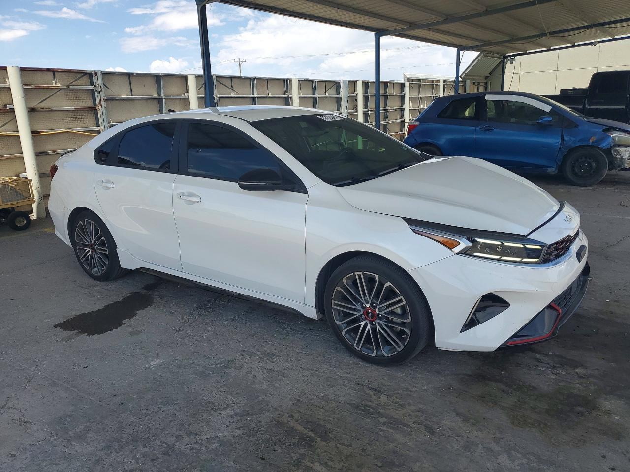 2022 Kia Forte - Фото 4