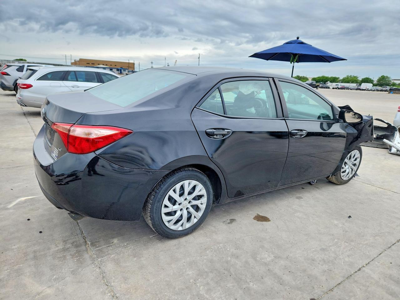2017 Toyota Corolla Le - Фото 3
