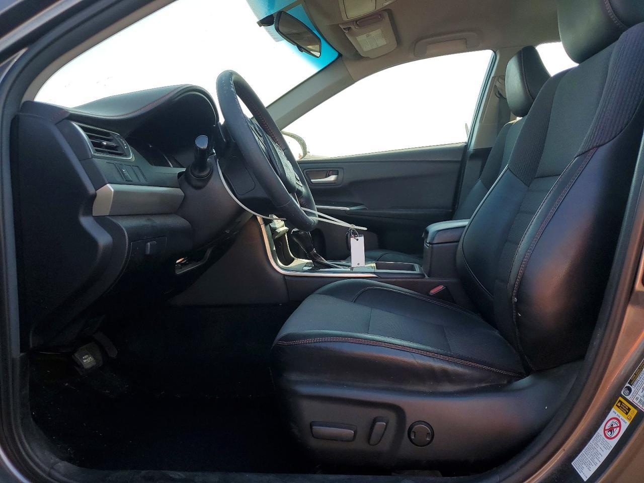 2017 Toyota Camry Se - Фото 7