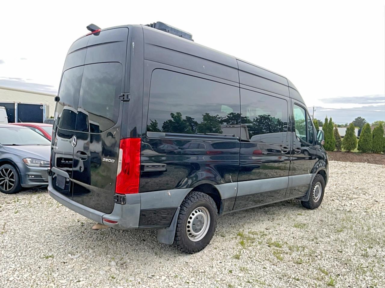2019 Mercedes-Benz Sprinter 2500 - Image 4