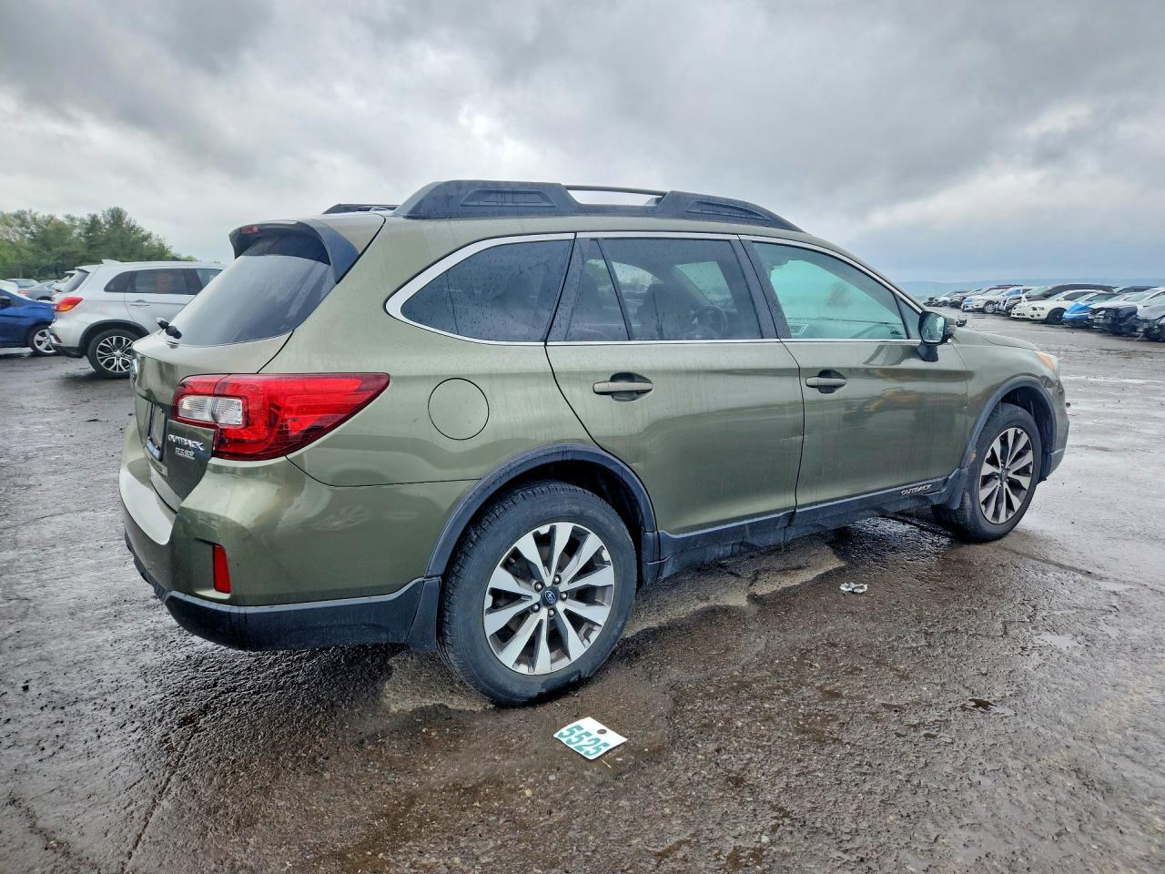 2015 Subaru Outback 2.5I Limited - Image 3