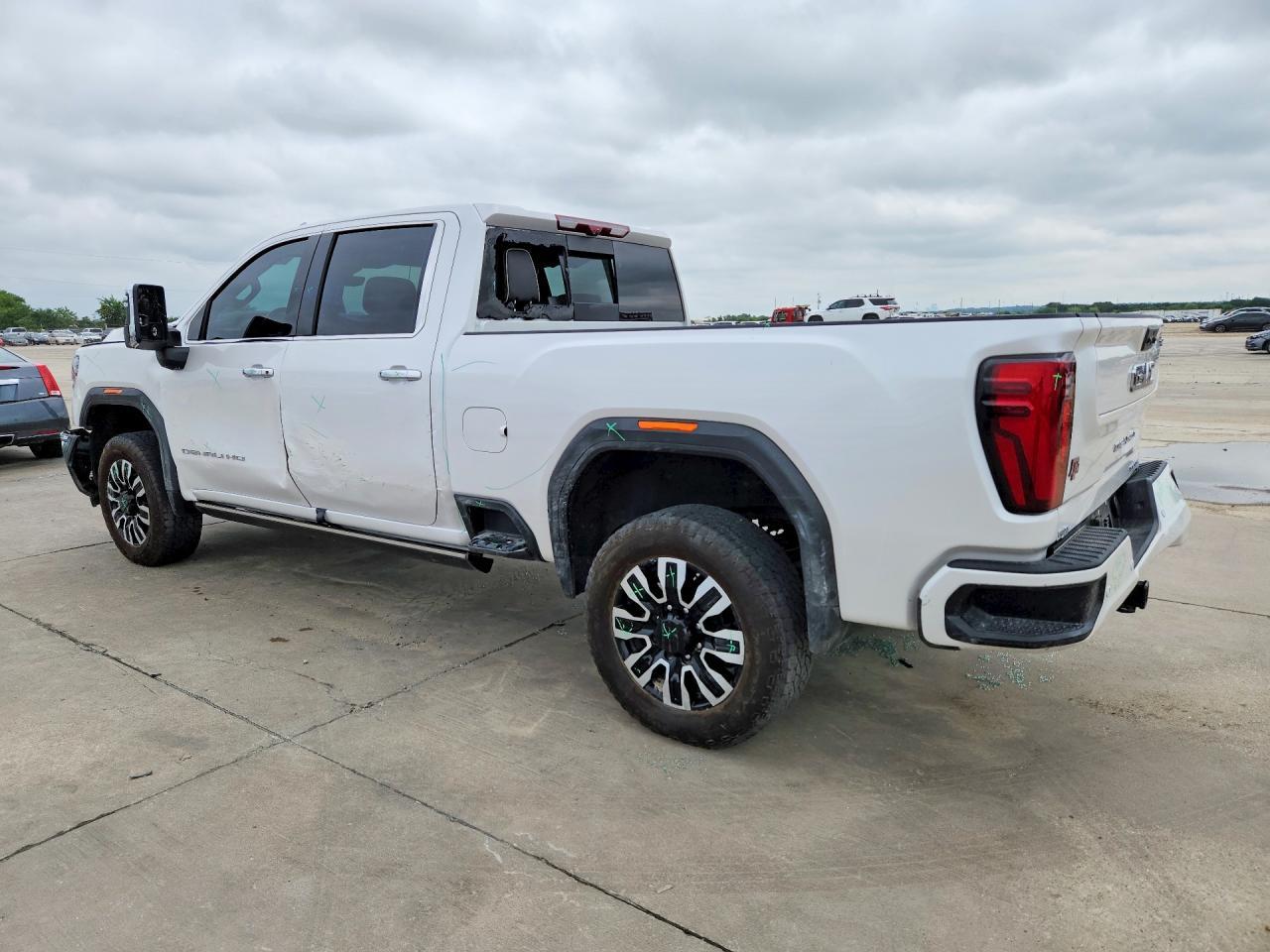 2025 GMC Sierra K2500 Denali Ultimate - Фото 2