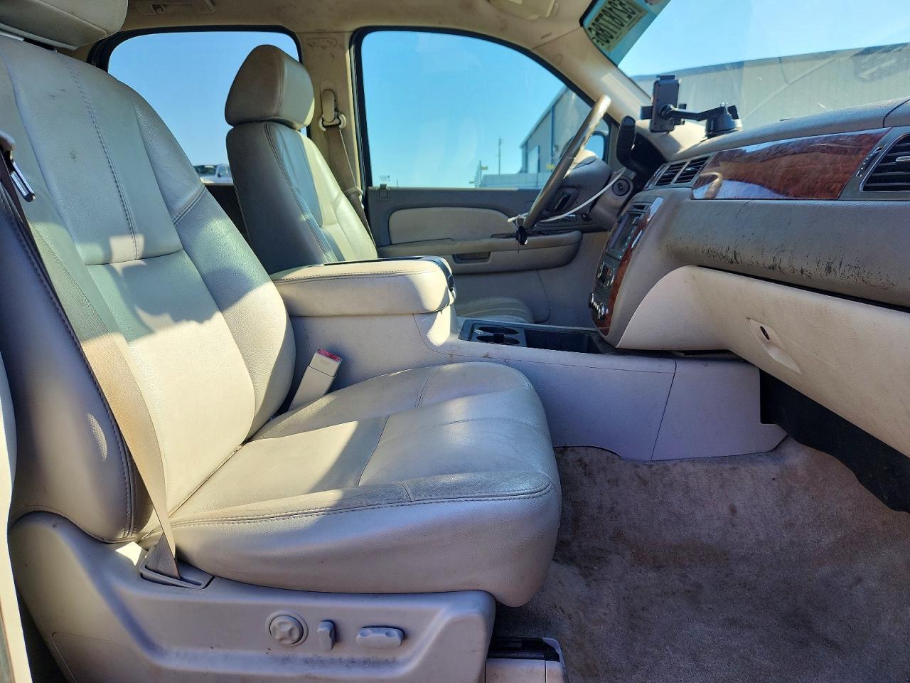 2007 Chevrolet Tahoe K1500 - Image 7