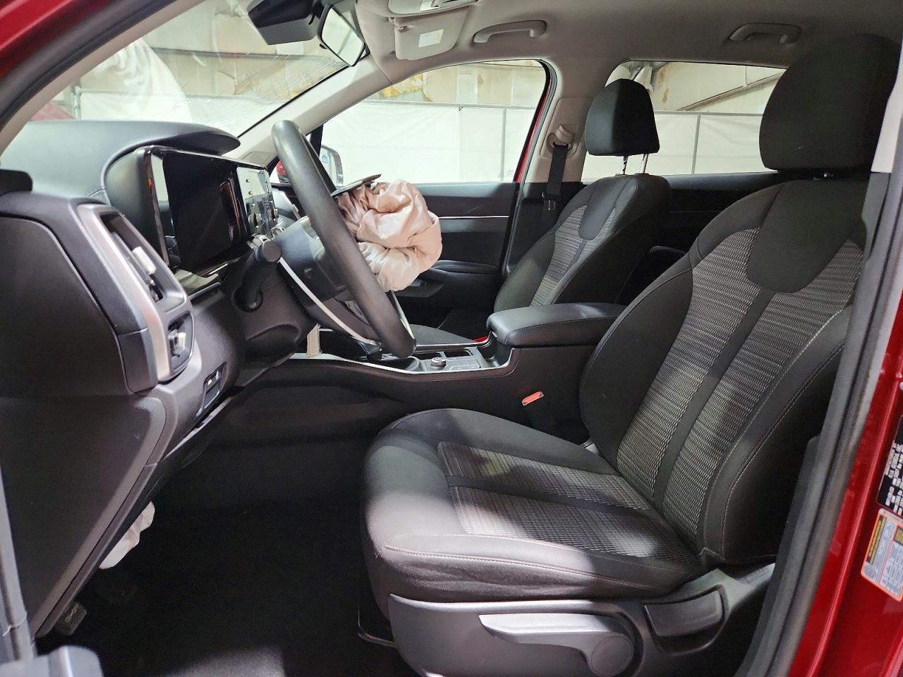 2023 Kia Sorento Lx - Фото 7
